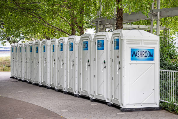 Professional porta potty rental in Maud, TX