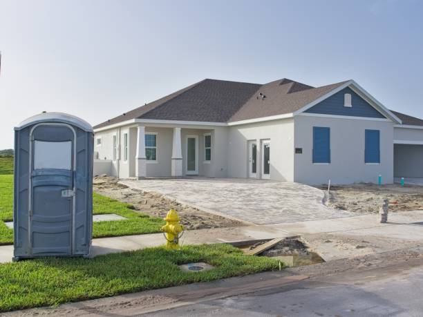 Portable bathroom rental in Maud, TX